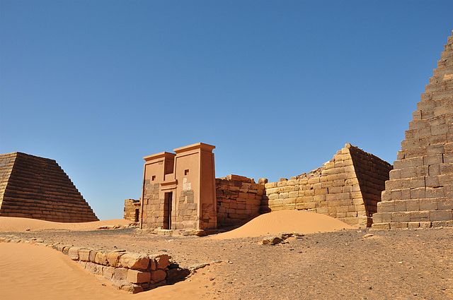 Pirámides olvidadas de Nubia en Meroe