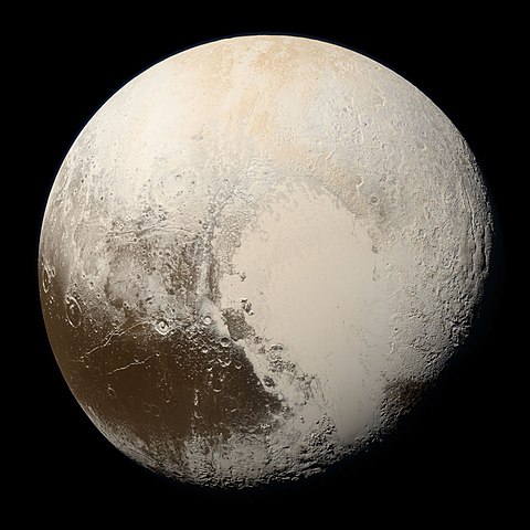 Imagen de Plutón en color