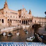 Curiosidades de la Plaza de España de Sevilla que le dan ese “color especial”