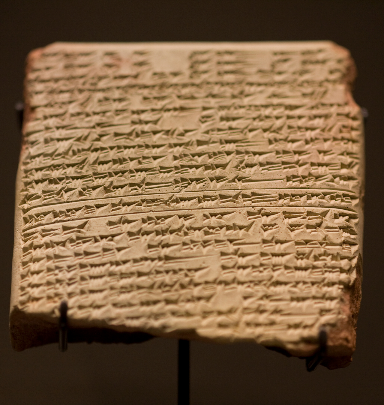 Escritura cuneiforme