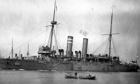 HMS Hawke, hundido en 1914